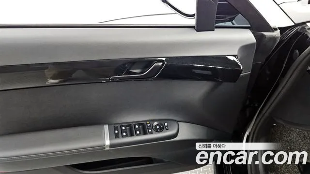 Hyundai Grandeur (GN7) id 2637992 из Кореи 18