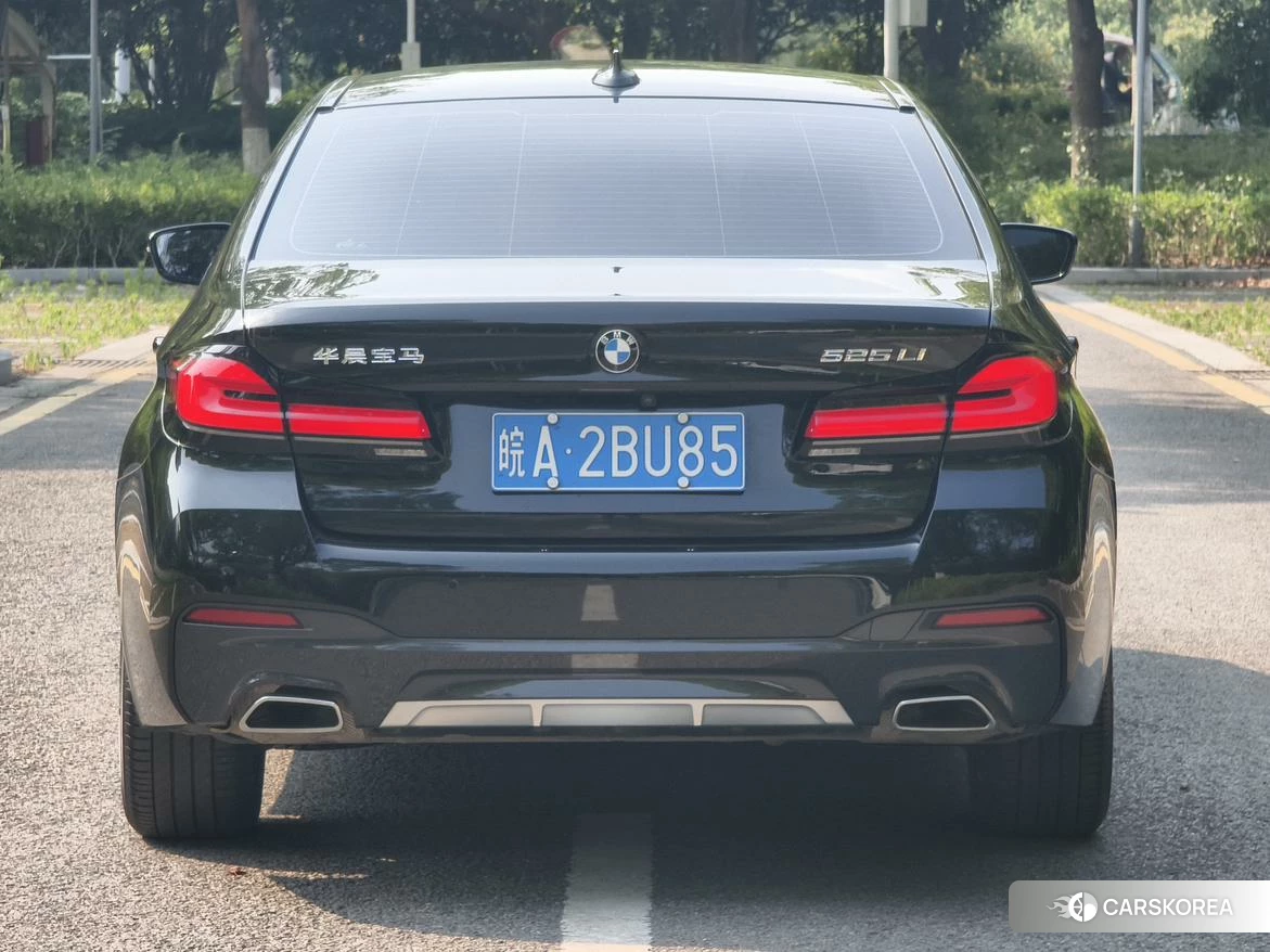 BMW 5 series id 4452840 из Китая 8