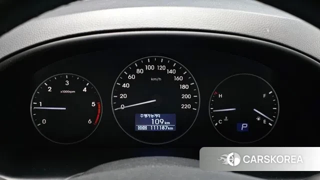 Hyundai The New Grand Starex id 3736179 из Кореи 18