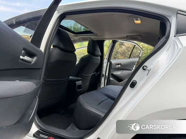 Toyota Corolla id 4359451 из Китая 17
