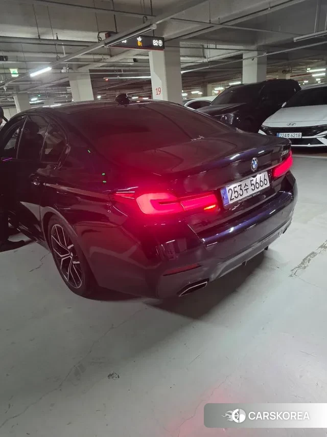 BMW 5 Series (G30) id 3507990 из Кореи 13