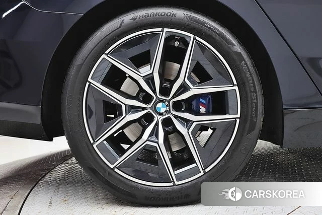 BMW 5 Series (G60) id 4871195 из Кореи 18