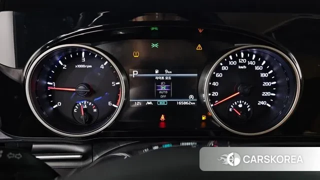 Kia Carnival 4th generation id 3702171 из Кореи 18