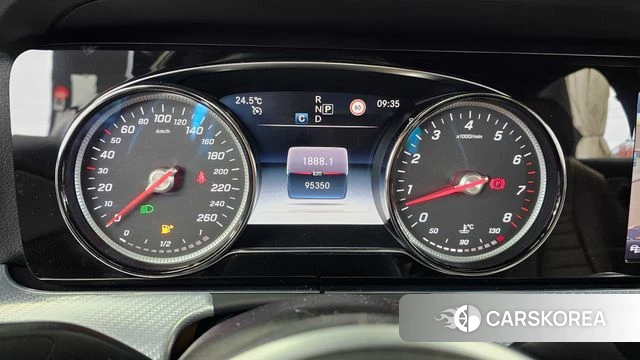 Mercedes-Benz E-Class W213 id 4507802 из Кореи 29