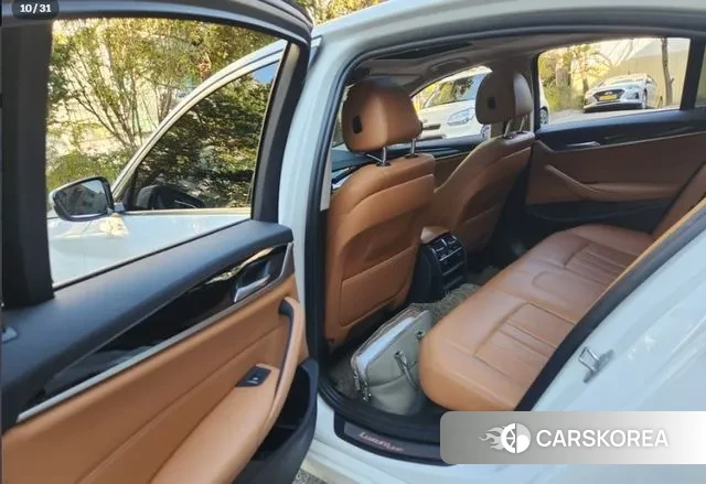 BMW 5 Series (G30) id 3339429 из Кореи 15