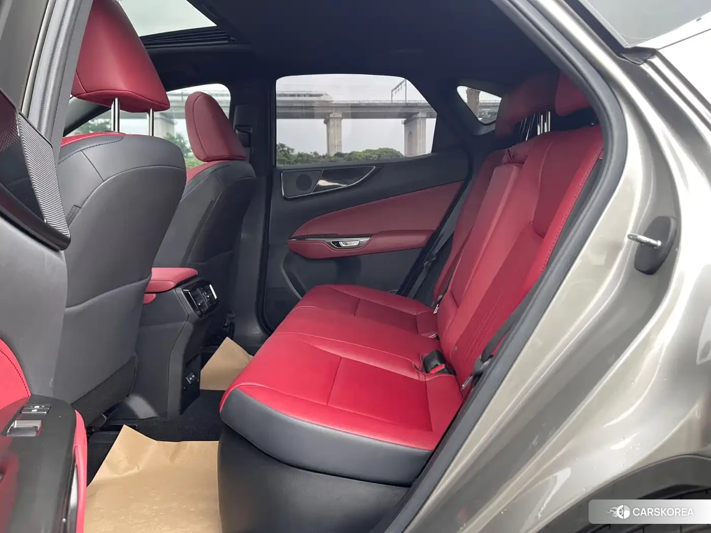 Lexus NX id 4622641 из Китая 27