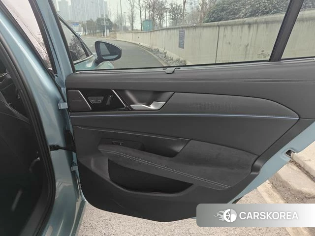 Volkswagen Passat id 3890779 из Китая 23
