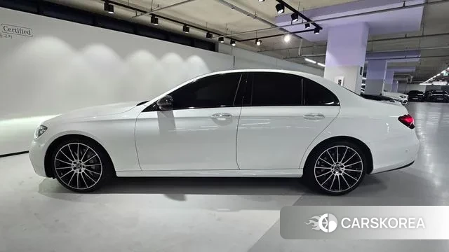 Mercedes-Benz E-Class W213 id 3528890 из Кореи 18