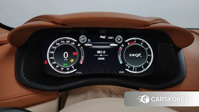 Aston Martin DBX id 3827896 из Кореи 18