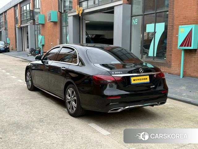 Mercedes-Benz E-class id 4256635 из Китая 16