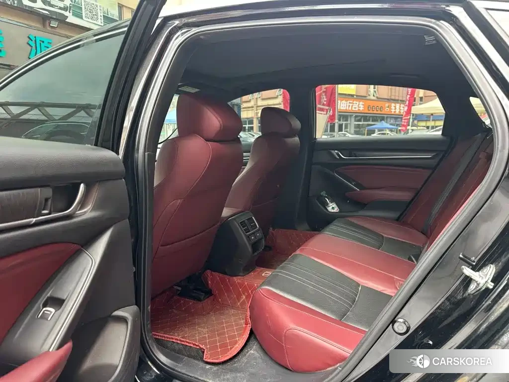 Honda Inspire id 4686085 из Китая 9