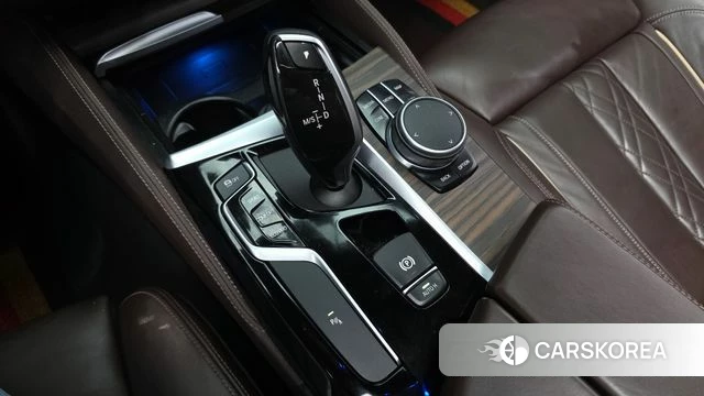 BMW 5 Series (G30) id 4872839 из Кореи 28