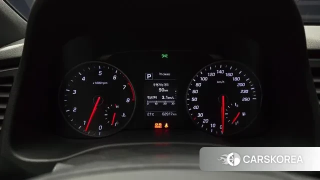 Hyundai Avante AD id 3275761 из Кореи 18