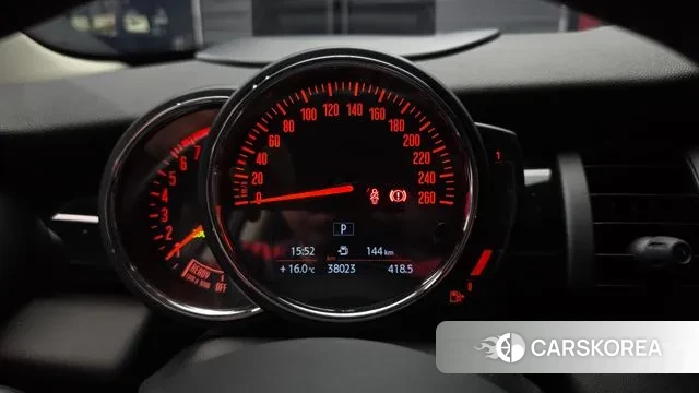 Mini Cooper S id 3362435 из Кореи 18