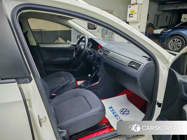 Volkswagen Santana id 3857842 из Китая 8