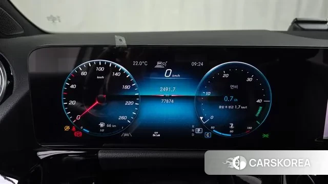 Mercedes-Benz GLA - Class H247 id 3367603 из Кореи 18