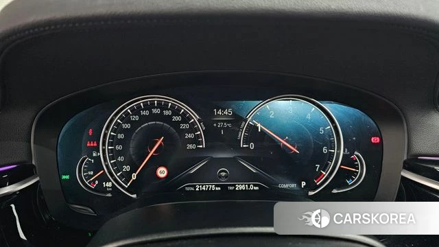 BMW 5 Series (G30) id 4530812 из Кореи 18