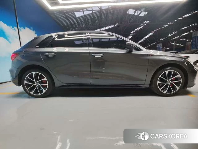 Audi A3 id 4313974 из Китая 17