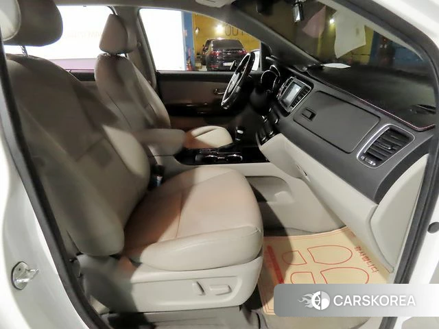 Kia The New Carnival id 4765230 из Кореи 18