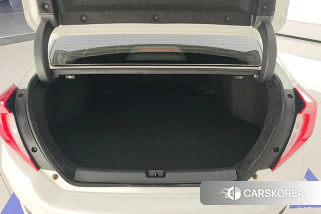 Honda Civic id 4212321 из Китая 15