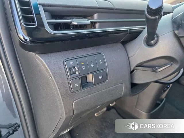 Hyundai Staria id 3421900 из Кореи 18