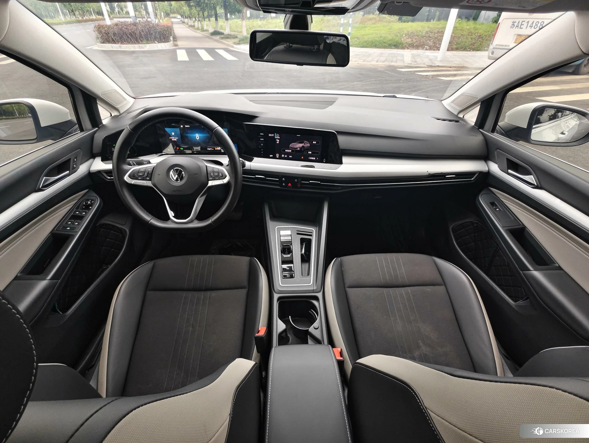 Volkswagen Golf id 4467876 из Китая 18