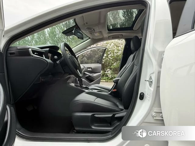 Toyota Corolla id 4335899 из Китая 16