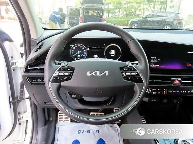 Kia Di Ol Nu Niro id 3892178 из Кореи 18