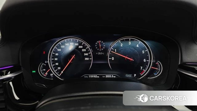 BMW 5 Series (G30) id 4496858 из Кореи 32