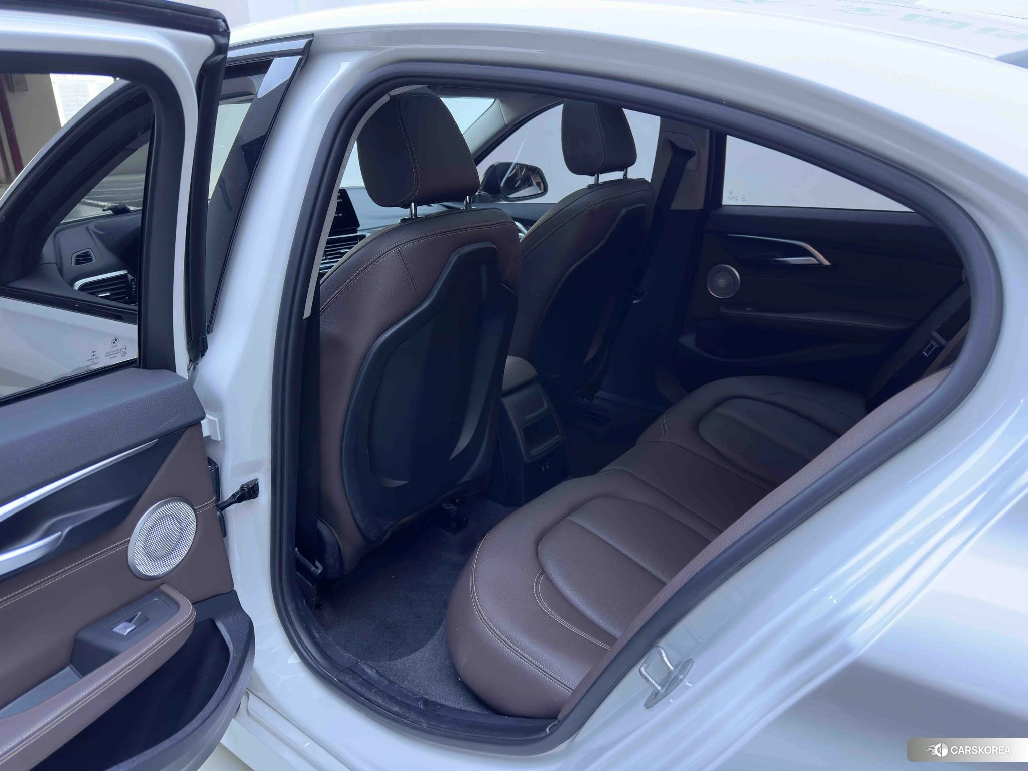 BMW 1 series id 4485448 из Китая 18
