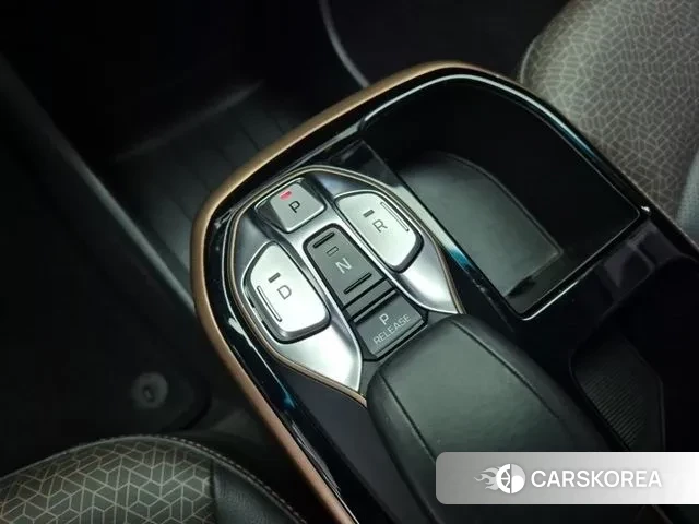 Hyundai Ionic Electric id 3641753 из Кореи 18