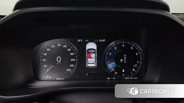 Volvo XC40 id 3355443 из Кореи 18