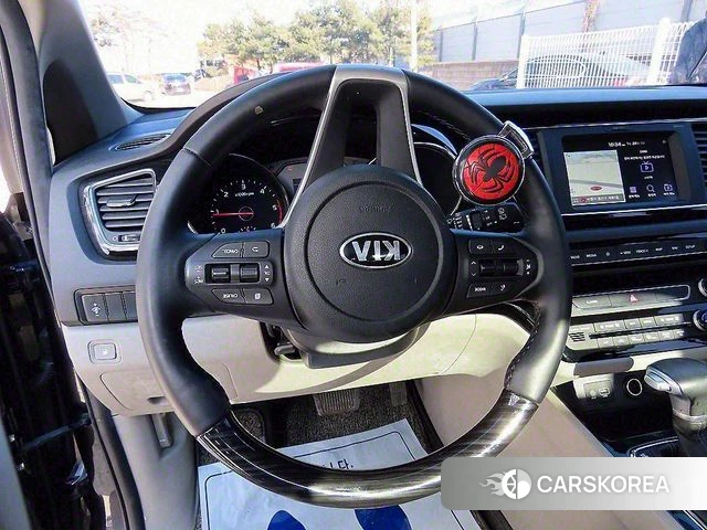 Kia The New Carnival id 4477289 из Кореи 18