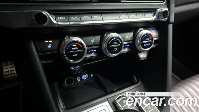 Genesis G70 id 2565982 из Кореи 18