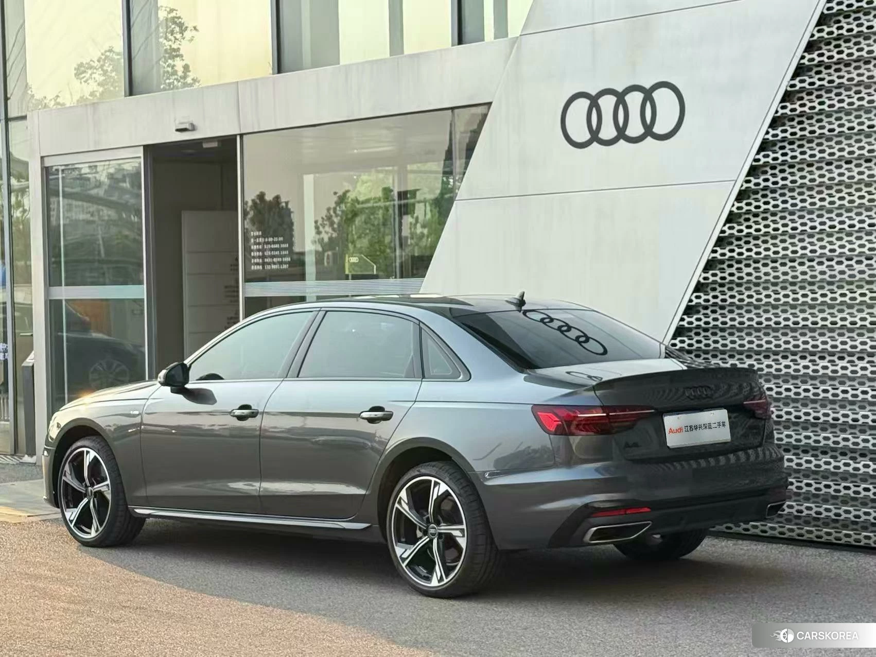 Audi A4L id 4440814 из Китая 8