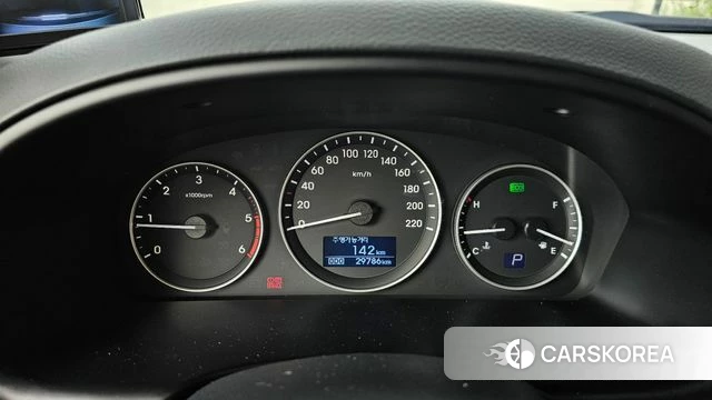 Hyundai The New Grand Starex id 4625416 из Кореи 18