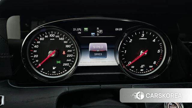 Mercedes-Benz E-Class W213 id 3893599 из Кореи 18