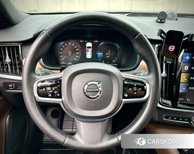 Volvo S90 PHEV id 4211836 из Китая 14
