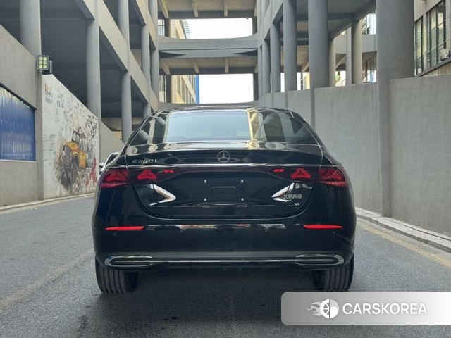 Mercedes-Benz E-class id 3920607 из Китая 15