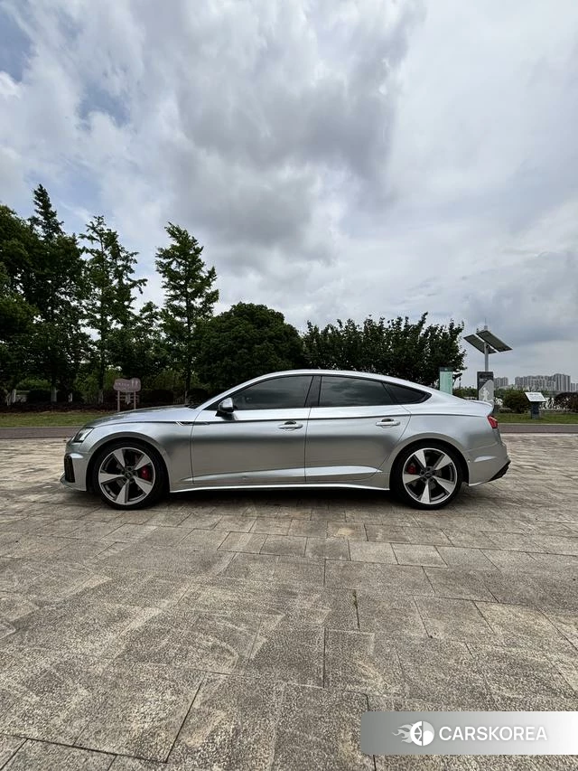 Audi S5 id 4320764 из Китая 13