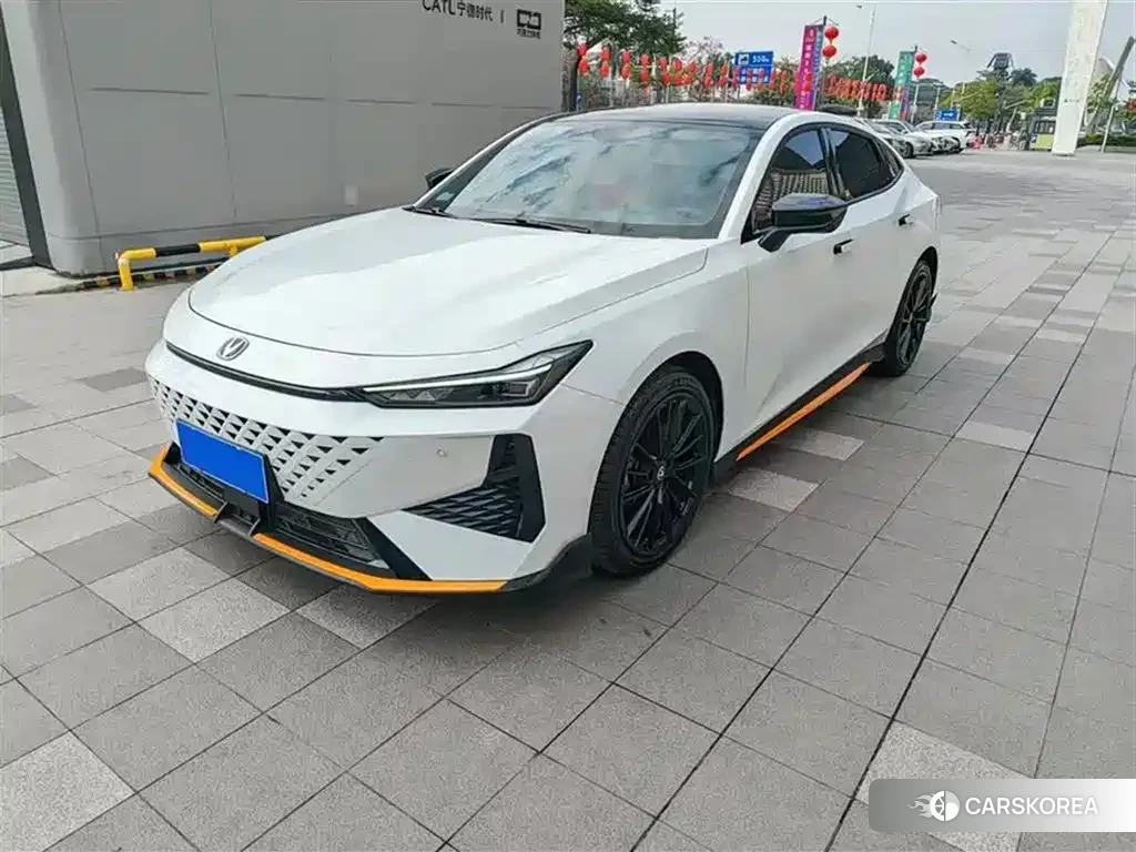 Chang'an Changan UNI-V id 4583921 из Китая 8