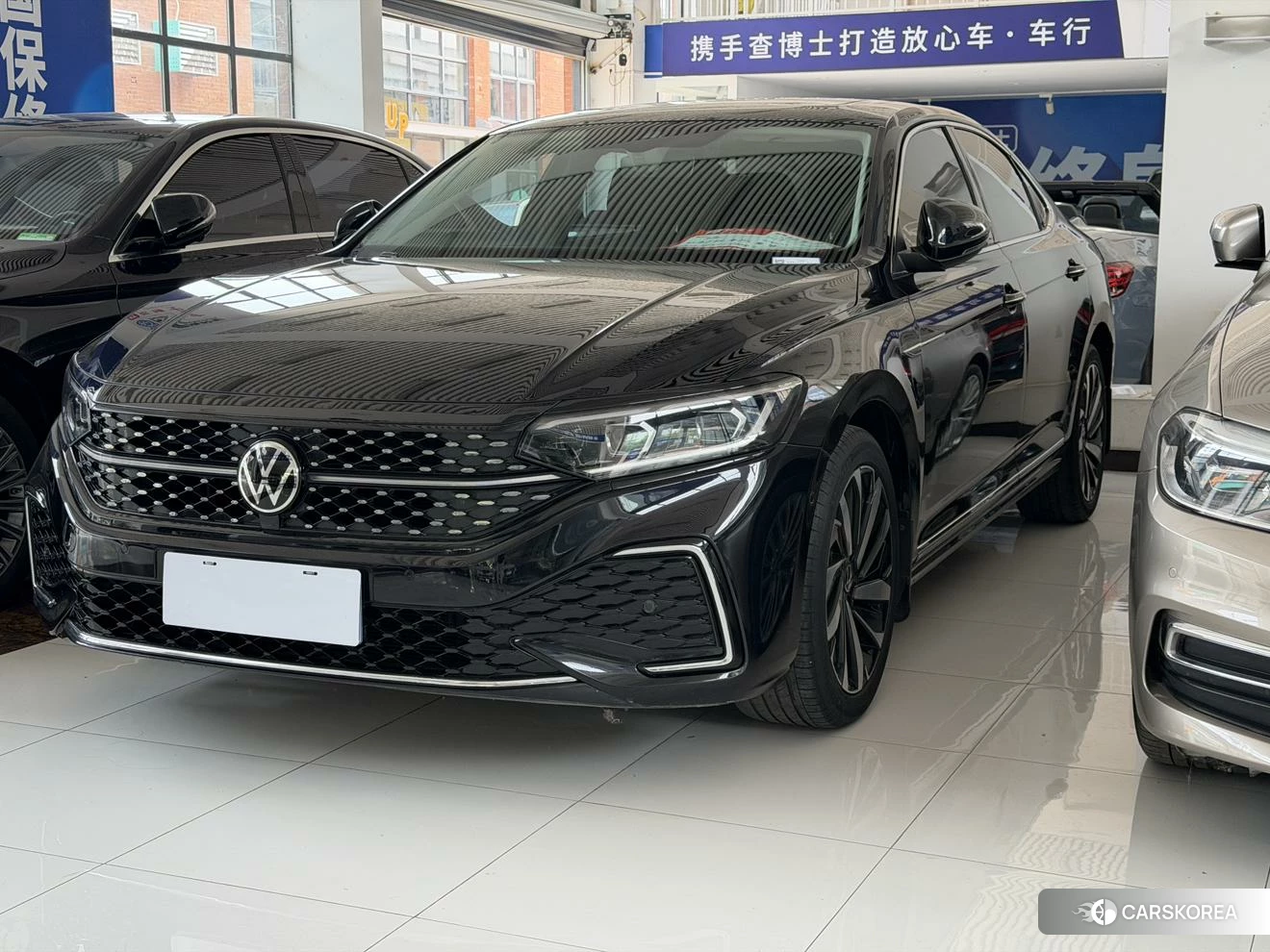 Volkswagen Passat id 4513590 из Китая 9