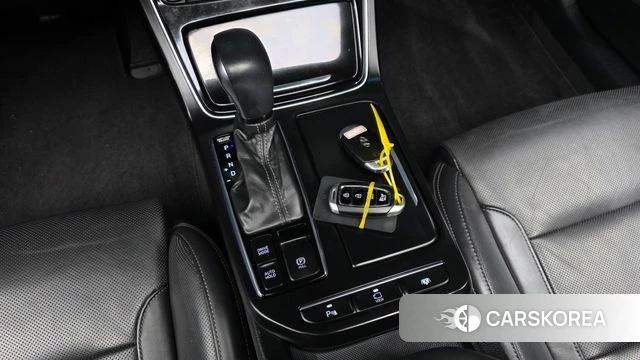 Hyundai Grandeur IG id 3808129 из Кореи 18