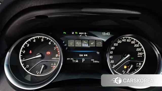 Toyota Camry (XV70) id 3636577 из Кореи 18