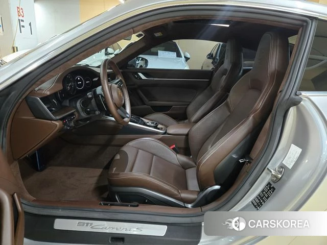 Porsche 911(992) id 3885692 из Кореи 18