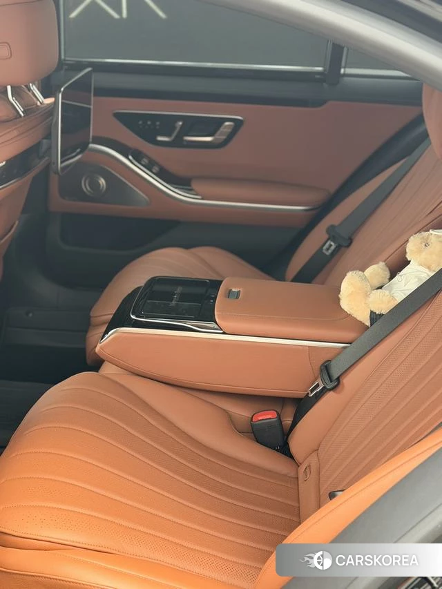 Mercedes-Benz S-class id 4298223 из Китая 10