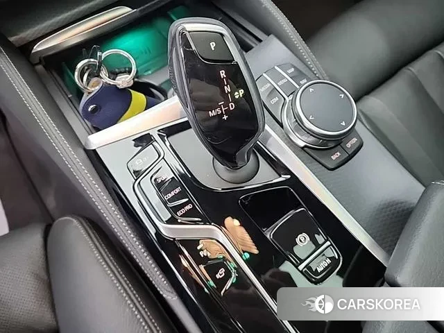 BMW 5 Series (G30) id 3523816 из Кореи 16