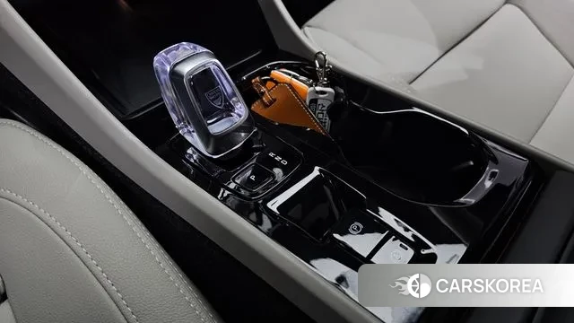 Volvo XC40 id 3466935 из Кореи 18