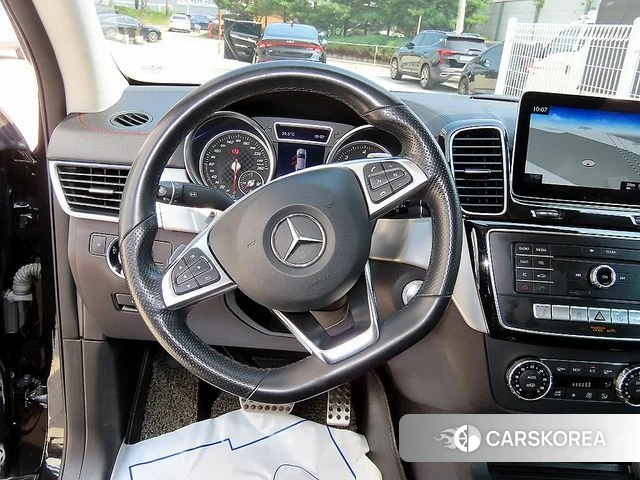 Mercedes-Benz GLE - Class W166 id 4525855 из Кореи 18