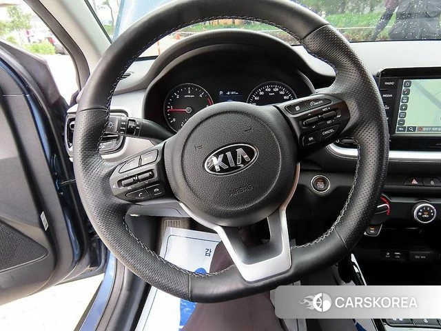 Kia Stonic id 4424846 из Кореи 18